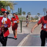 Waiters Race Pornic 2013 credits Framboise de Pornic http://framboise-pornic.eklablog.com/
